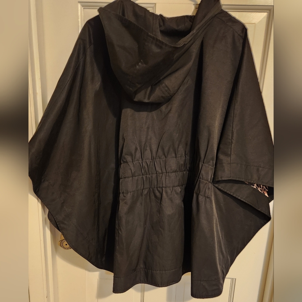 Betsey Johnson Black Hooded Cape Jacket with Leopard Inside , Size S - Picture 3 of 4